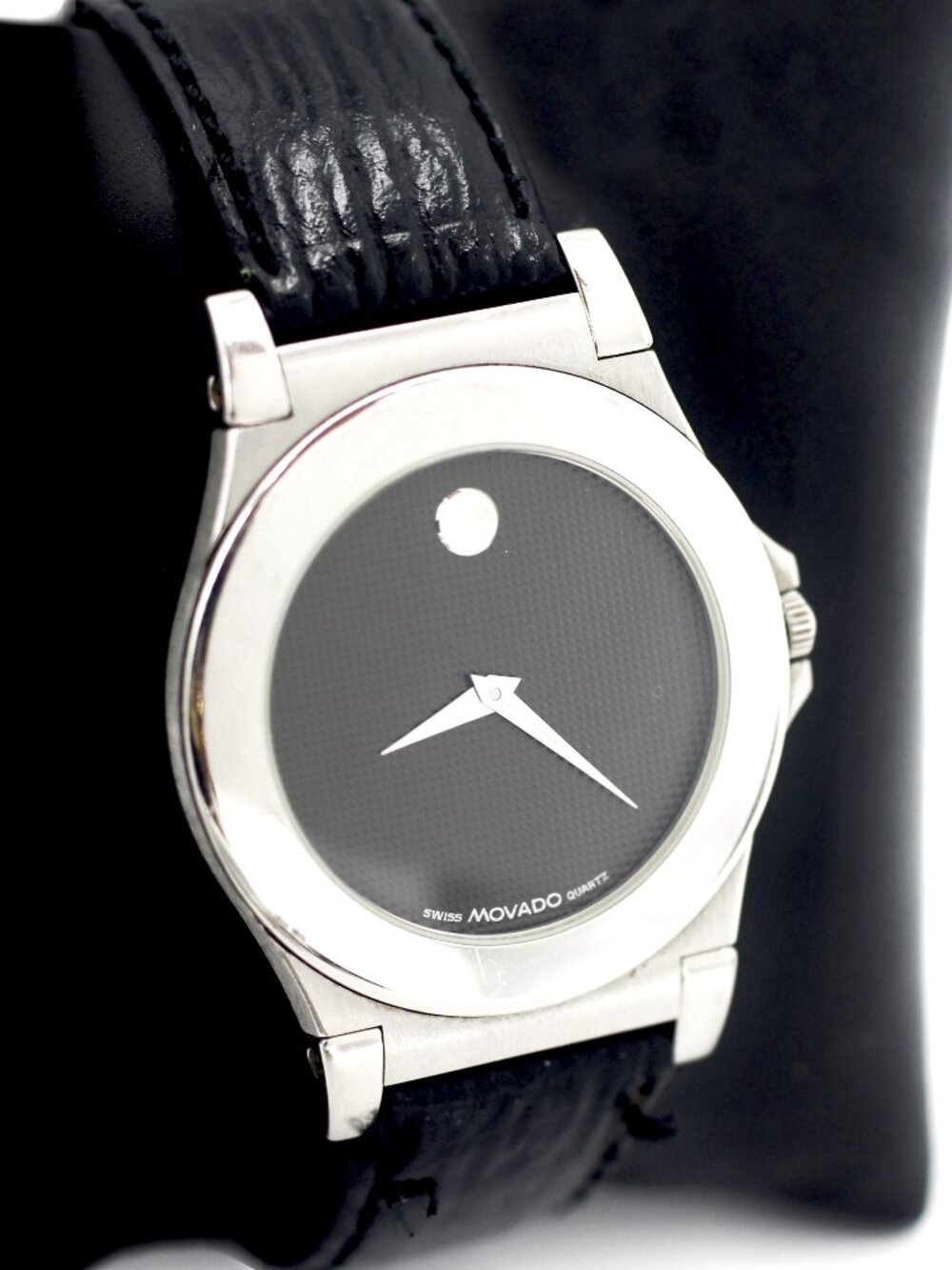 Movado Museum Classic Steel Black Dial Ref.84-A2-878.2